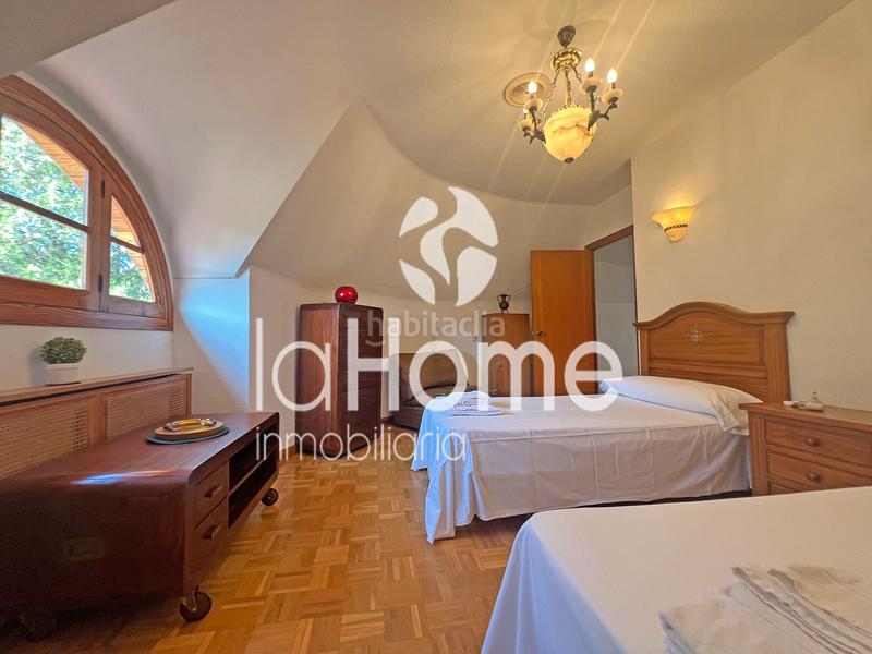 Foto 89ea7083-a055-44e6-801a-7885b8ce9be0. Chalet avec cheminée chauffage parking piscine dans Chiva