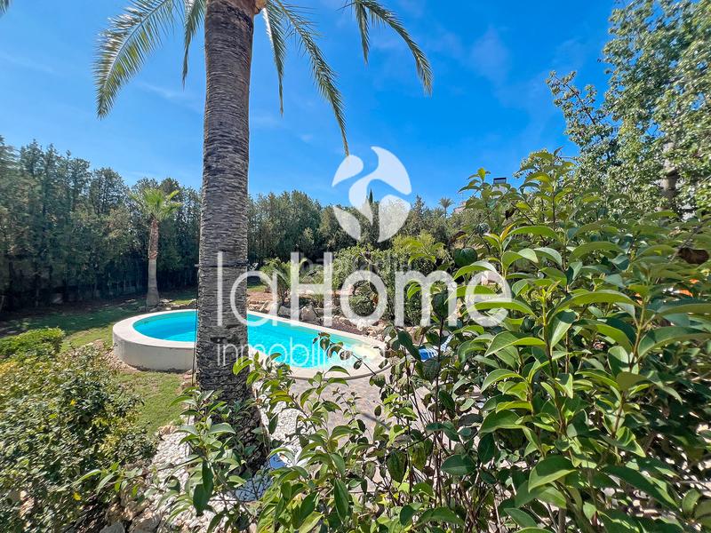 Foto f71d8e4a-1e9d-4c72-97ba-147c4b3b7410. Chalet avec cheminée chauffage parking piscine dans Chiva