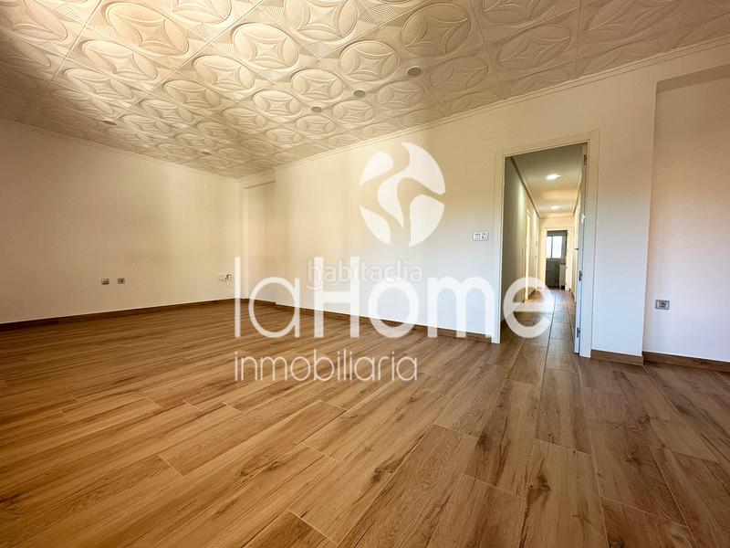 Foto 553c7626-d48e-4acc-b47a-ab4919a66f1d. Lloguer xalet amb aparcament piscina a La Cañada Paterna