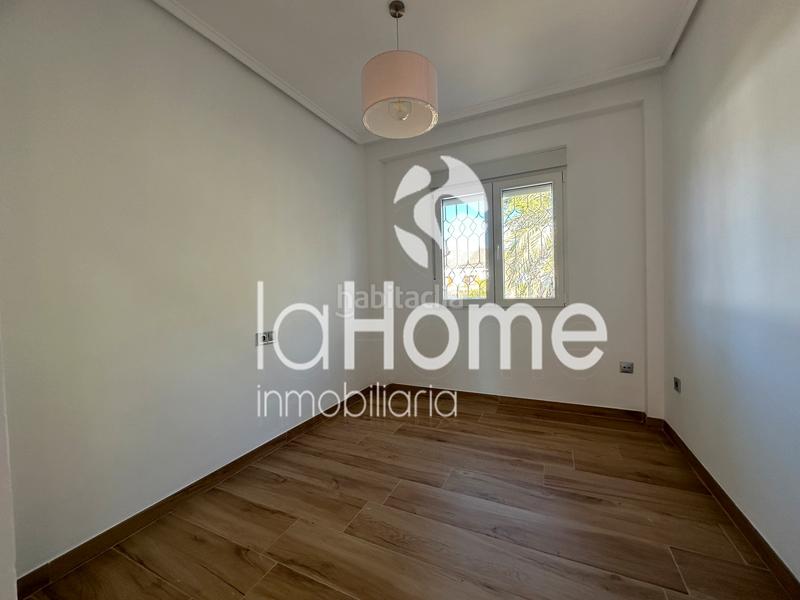 Foto f300b8e2-3d49-4f06-8dda-05594d3f0986. Miete chalet mit parking pool in La Cañada Paterna