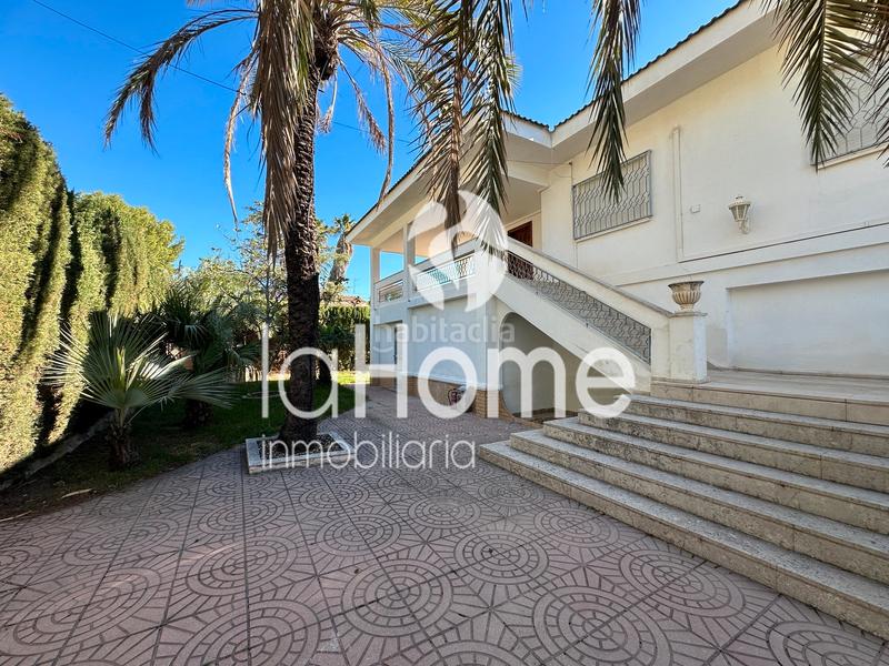 Foto 60435764-2f25-4133-b7c0-43d09478914f. Rent chalet with parking pool in La Cañada Paterna