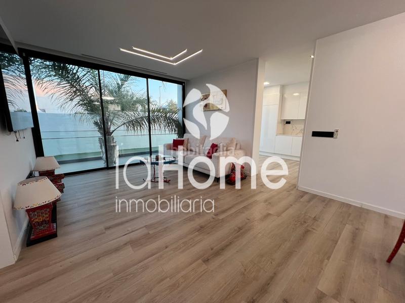 Foto f76832f6-4784-4502-8c3b-834fb42ecf63. Affitto chalet con riscaldamento parcheggio piscina in Bétera