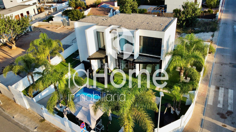 Foto 87fcd941-1d43-4d14-a7b2-ab5c12642a00. Miete chalet mit heizung parking pool in La Conarda-Montesano Bétera