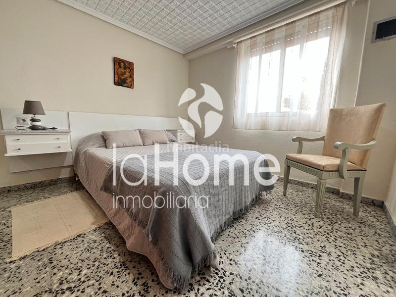 Foto 2b03afab-04fc-4008-8e06-64a28c3f3039. Chalet in carrer 406 25 in La Cañada Paterna