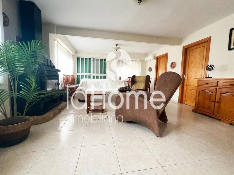 Foto a11d09a7-49d7-4b37-a63c-4e63f1a1919f. Chalet in carrer 406 25 in La Cañada Paterna