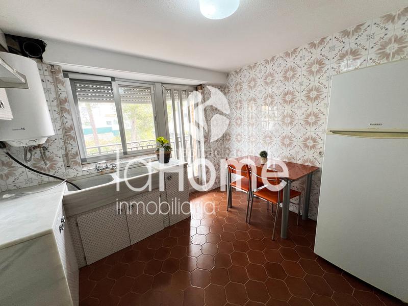 Foto f336ee89-7d78-40ad-8822-1803408a54c4. Chalet in carrer 406 25 in La Cañada Paterna