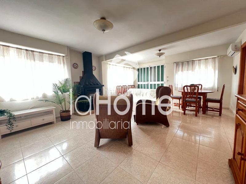 Foto f9322ce3-8c9e-4bc4-9f47-0dd2b0d301f3. Chalet in carrer 406 25 in La Cañada Paterna