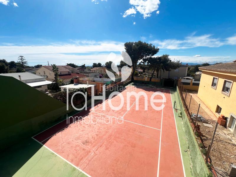 Foto fd40c70f-c29c-4eb5-9bee-71f7b5596dba. Chalet in carrer 406 25 in La Cañada Paterna