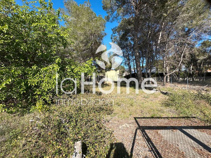 Foto 96faf92c-8a28-49f6-8a97-ff181aa5f3d1. Terreno residencial en pleno centro en La Cañada Paterna