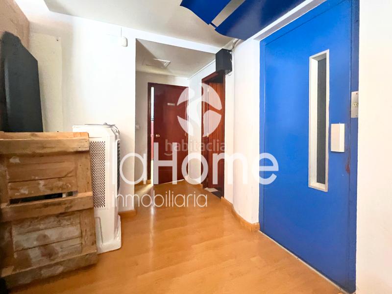 Foto 0b278b63-fc49-4282-b3ed-401c0e6febda. Capannone industriale in Polígono del Aeropuerto Manises