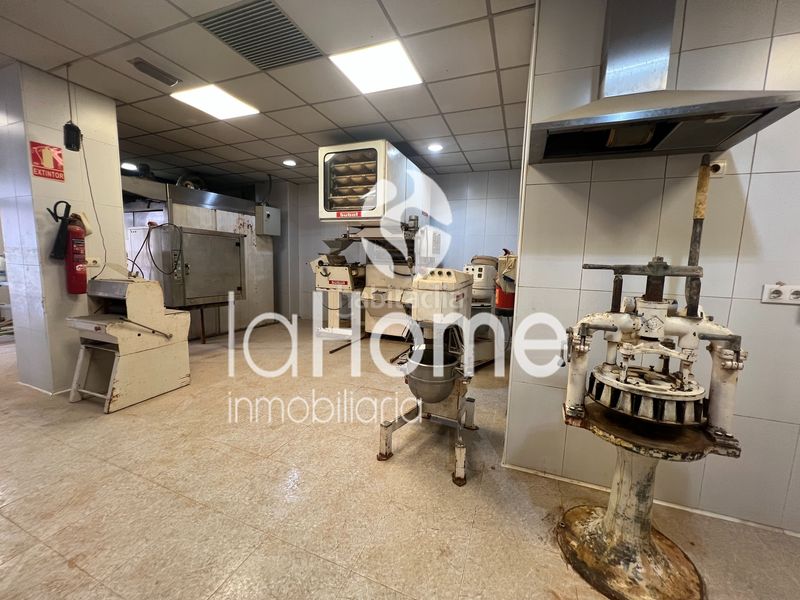Foto ee9aa155-afd3-4f92-bdcf-cff3cd085a3f. Local comercial a Alfafar