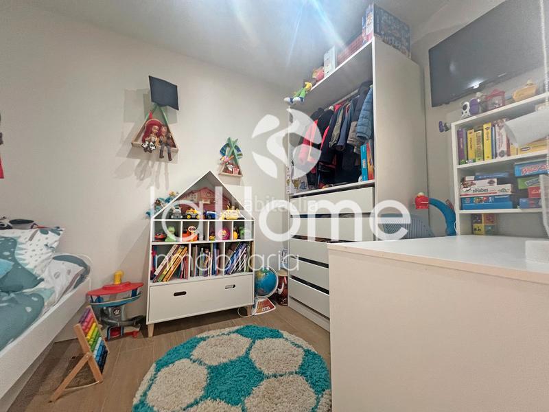 Foto 9d8a7d44-dec6-4d1c-8763-12416e689756. Casa adosada una casa con todos los servicios a mano en Aldaia