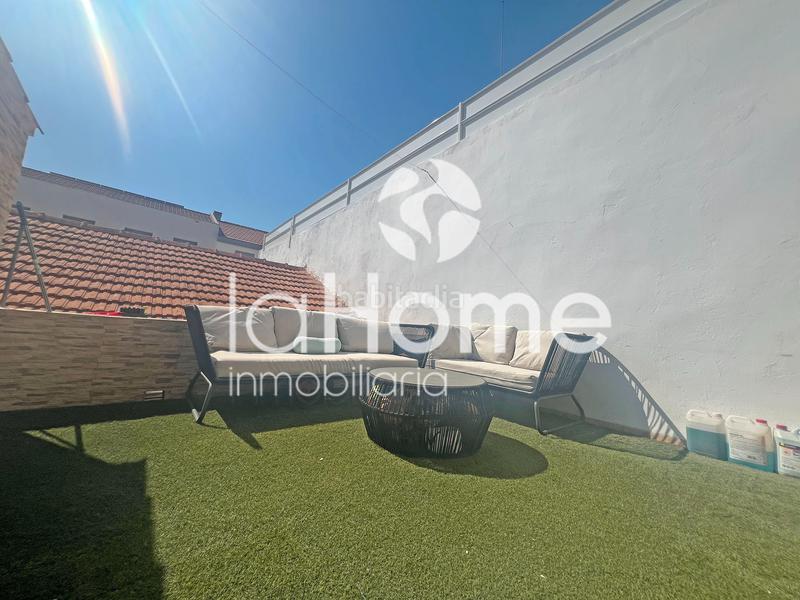 Foto aa09131d-b586-4c1b-a162-ddc473813d07. Casa adosada una casa con todos los servicios a mano en Aldaia