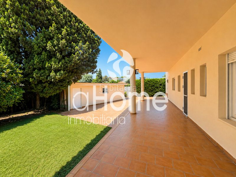 Foto bd4a4232-f366-49e2-b25f-b00a6373e8f7. Xalet amb calefacció aparcament piscina a La Cañada Paterna
