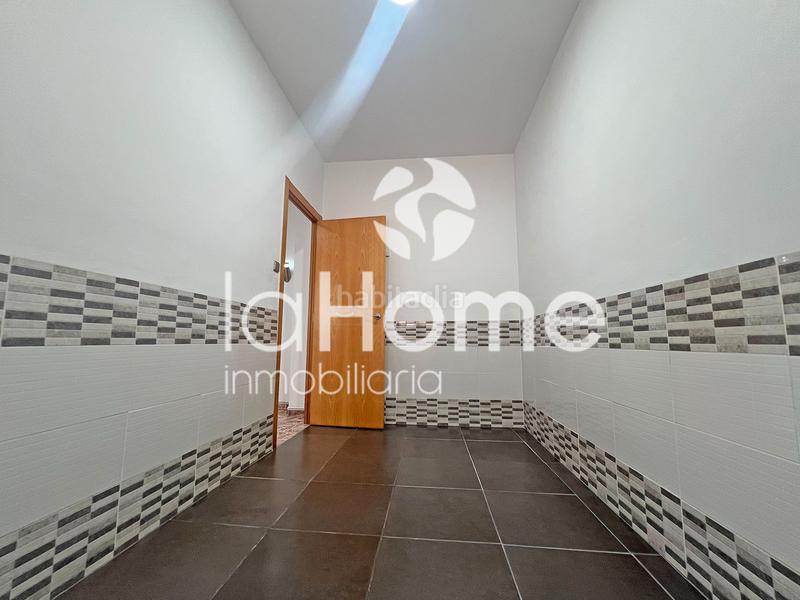 Foto af5b2a68-5779-4ae1-b7cf-2124a6db07a3. Pis a País Valencià Mislata