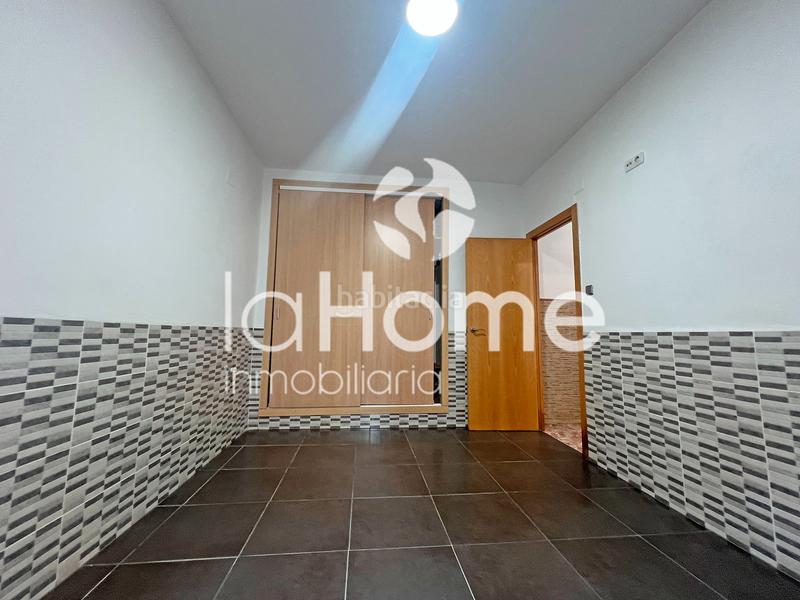 Foto eece668a-17c9-48de-b86a-c059d77ef832. Pis a País Valencià Mislata