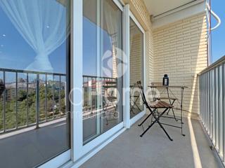 Lloguer Pis a Mont Olivet. Piso reformado con balcón y vistas en valencia