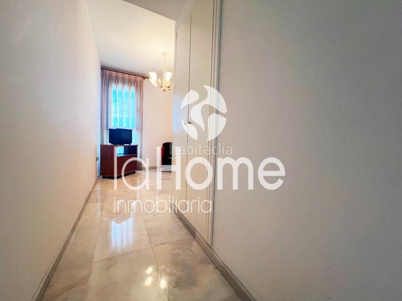 Foto b698718f-ced3-4ed5-a0f5-bb8b250386e8. Piso apartamento con vistas al mar y a la albufera, tu refugio frente al mediterráneo en Valencia