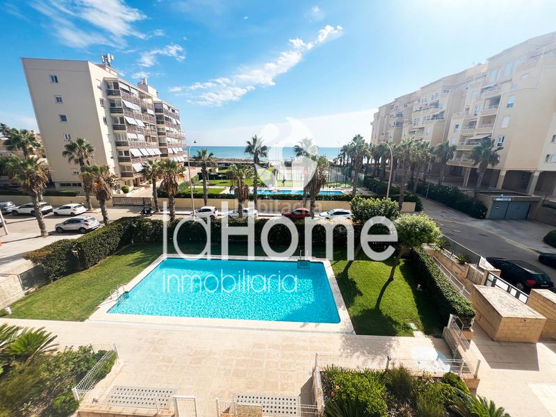 Foto d47ec172-4969-4a39-a8e6-bedcc34c70ac. Piso apartamento con vistas al mar y a la albufera, tu refugio frente al mediterráneo en Valencia