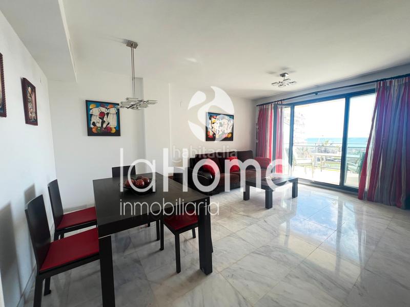 Foto e77938b2-c99e-4f20-afa9-f2496370fb14. Piso apartamento con vistas al mar y a la albufera, tu refugio frente al mediterráneo en Valencia