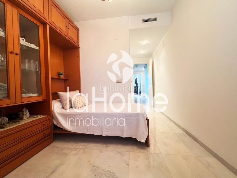 Foto ea15299e-92fe-40f0-a979-654e059e6692. Piso apartamento con vistas al mar y a la albufera, tu refugio frente al mediterráneo en Valencia
