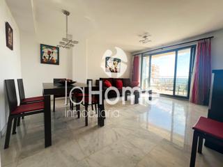 Pis  Avenida de las gaviotas. Apartamento con vistas al mar y a la albufera, tu refugio frente