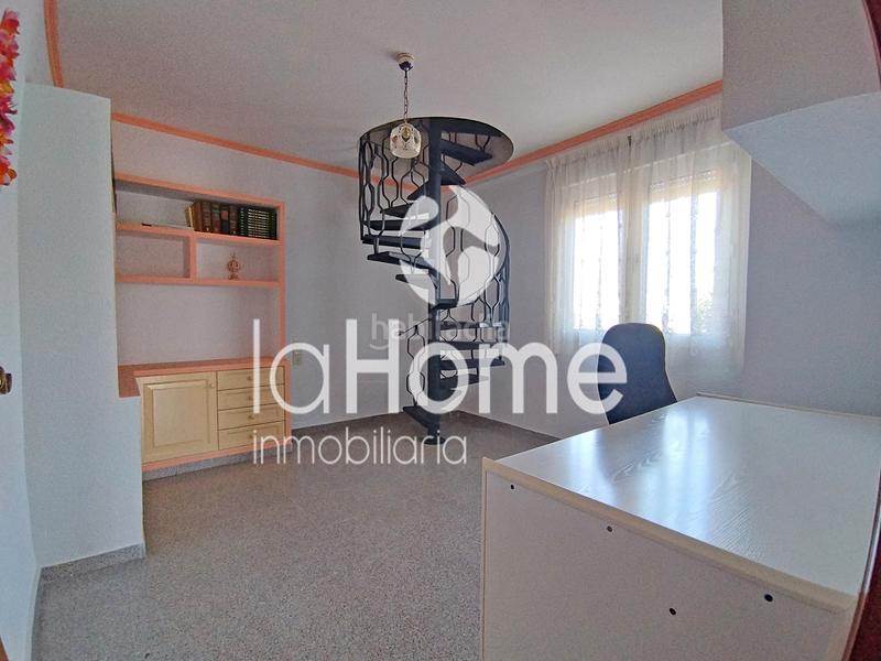 Foto 1e5dd1c2-3d90-499b-8567-faa66f33df40. Chalet un refugio en la naturaleza: dos chalets independientesen una parcela de 5.624m² en Bétera