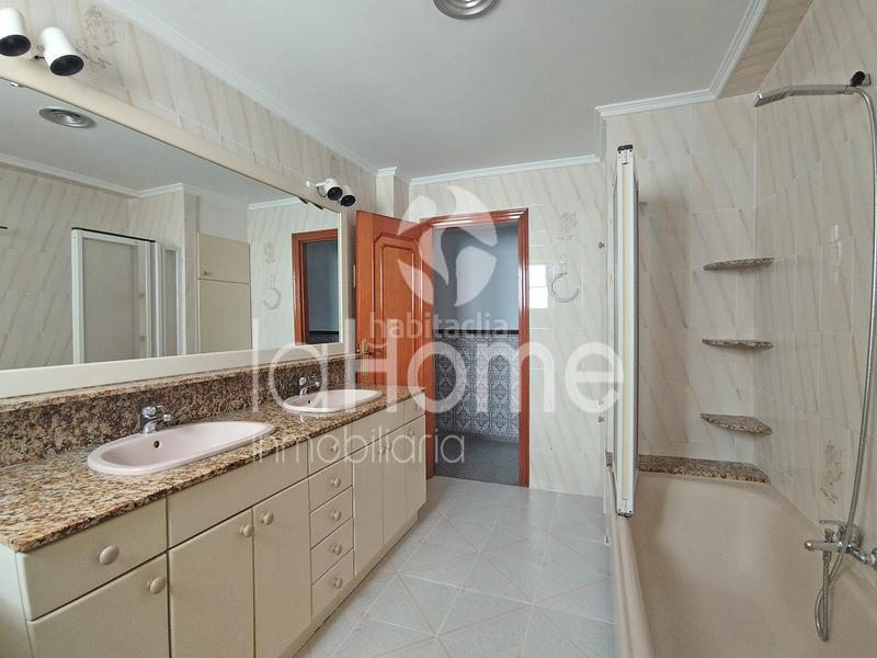 Foto f176878c-ead7-4a3c-aa08-bb1f7de34ff7. Chalet un refugio en la naturaleza: dos chalets independientesen una parcela de 5.624m² en Bétera