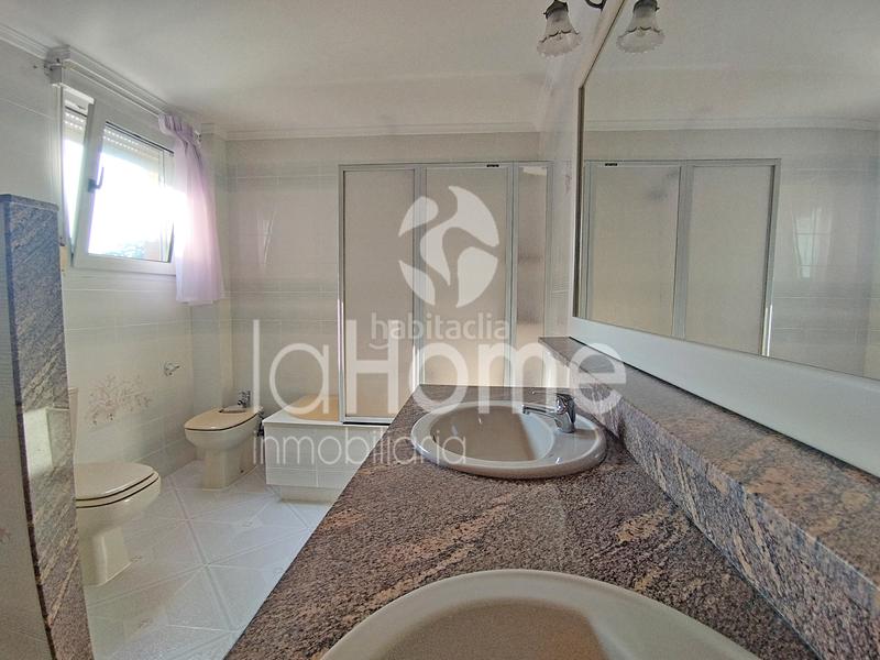 Foto fa11b6e0-2b48-4a83-bd8c-0caa0db4a381. Chalet un refugio en la naturaleza: dos chalets independientesen una parcela de 5.624m² en Bétera