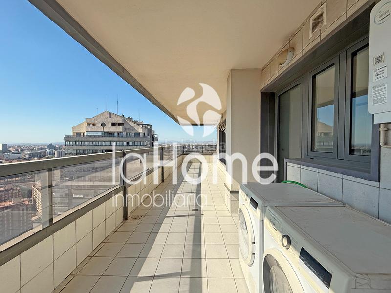 Foto 521055bc-b6c8-4db5-ba64-ba5664c41eef. Location appartement avec chauffage parking piscine dans Valencia