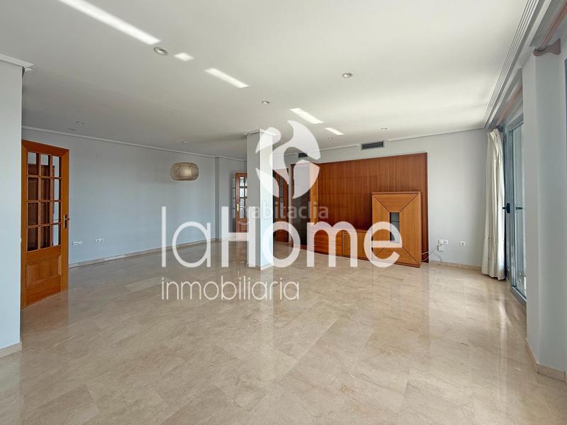 Foto 4b434eb3-a8e9-41a1-8185-71fe0aef9822. Miete etagenwohnung mit heizung parking pool in Sant Pau Valencia