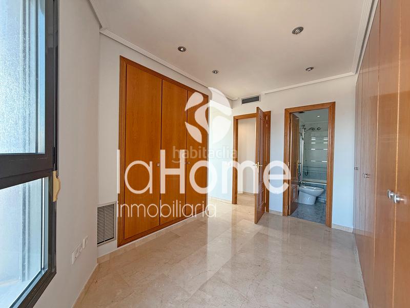 Foto 5414da03-7c84-4867-8aea-2effa473a989. Rent flat with heating parking pool in Sant Pau Valencia