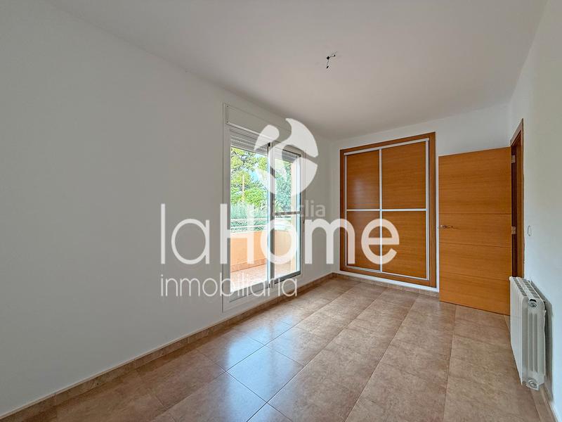 Foto 5bd6b170-ca92-4ef4-bb62-21cd8fe9c280. Chalet avec cheminée chauffage parking dans La Conarda-Montesano Bétera