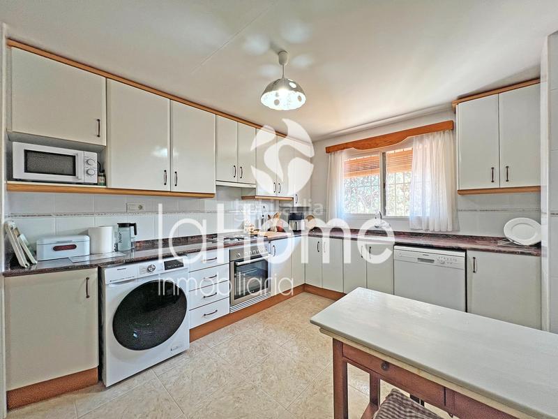 Foto 28593888-5dfd-4def-84ee-6dd44d8bea58. Chalet  independiente con espacios grandes y en una ubicación inmejorable en Paterna