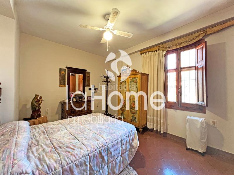 Foto 3d296041-0bd4-4587-8898-ba724b78a9e6. Chalet  independiente con espacios grandes y en una ubicación inmejorable en Paterna