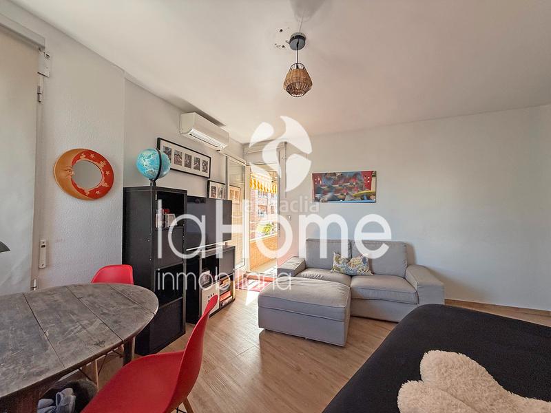 Foto 532922d4-3554-4ae7-a7dd-b8633c29b468. Piso  amplio, luminoso y bien ubicado en Núcleo Urbano Pobla de Vallbona (la)