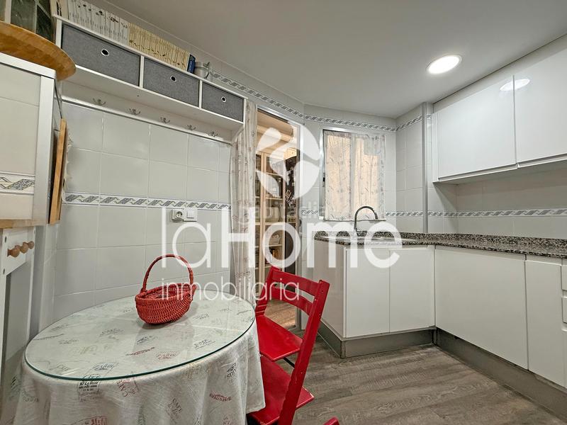 Foto 6fda4bc8-a9a6-4f80-9b23-b9c47bb336b6. Piso  amplio, luminoso y bien ubicado en Núcleo Urbano Pobla de Vallbona (la)