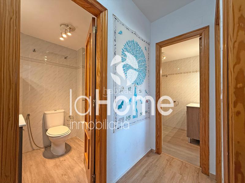 Foto a21131ee-2c99-4436-9395-074bc5e8627e. Piso  amplio, luminoso y bien ubicado en Núcleo Urbano Pobla de Vallbona (la)