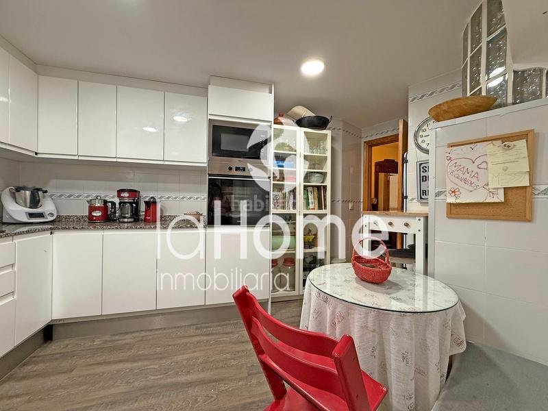 Foto aafdf139-7f4a-464e-a687-a1bb8322a2c4. Piso  amplio, luminoso y bien ubicado en Núcleo Urbano Pobla de Vallbona (la)