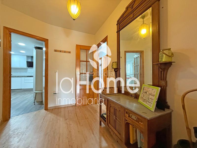 Foto bc1585b6-8c5b-4972-b1a0-0128854f97a5. Piso  amplio, luminoso y bien ubicado en Núcleo Urbano Pobla de Vallbona (la)