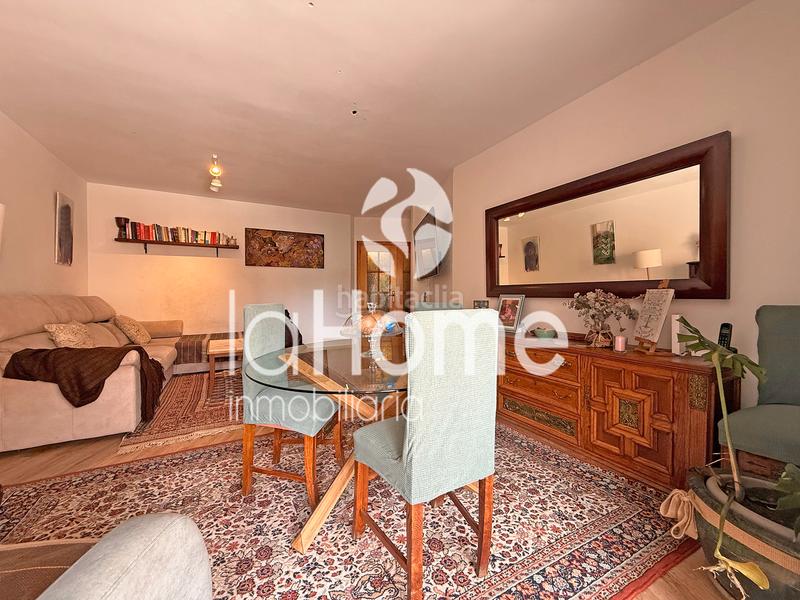 Foto cc45fa41-855d-4a73-a5ed-5ece6a4eb323. Piso  amplio, luminoso y bien ubicado en Núcleo Urbano Pobla de Vallbona (la)