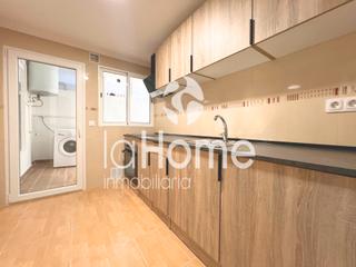 Pis en Parc Central. Piso reformado con terraza y excelente ubicacin