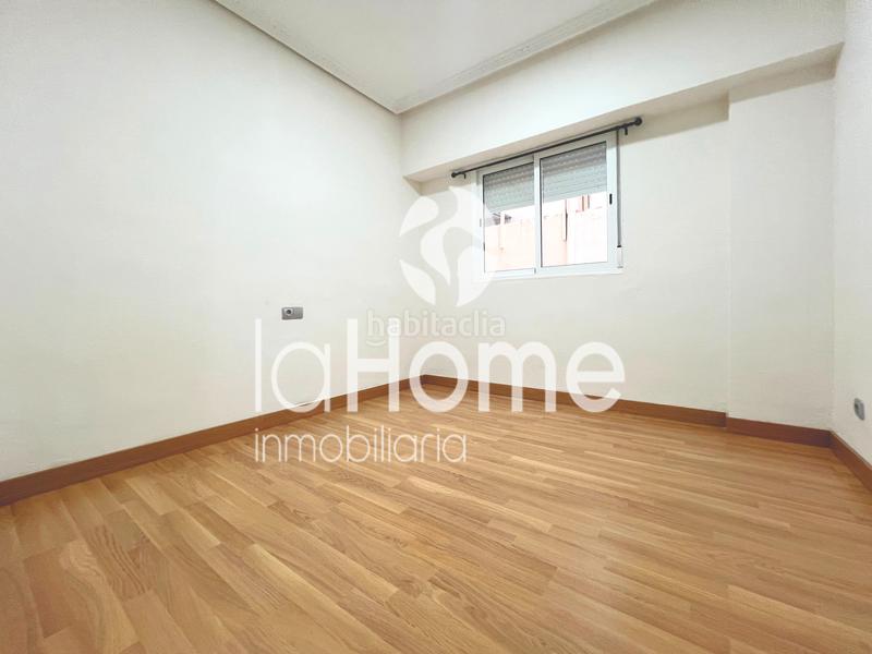 Foto f4525eca-361f-4c9e-aba3-a3050926bf32. Pis a Parc Central Paterna