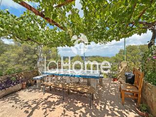 Masia en Estivella. Un rincn de paz con vistas a la montaa