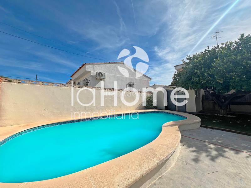 Foto 3eaef590-687b-4348-8ccc-a0ee7a61955a. Chalet mit parking pool in Montesol Eliana (l´)