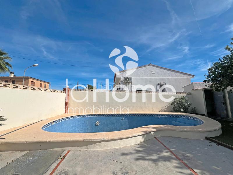 Foto 4ffbcbd3-83a1-428b-b0b1-ea0364138f66. Chalet mit parking pool in Montesol Eliana (l´)