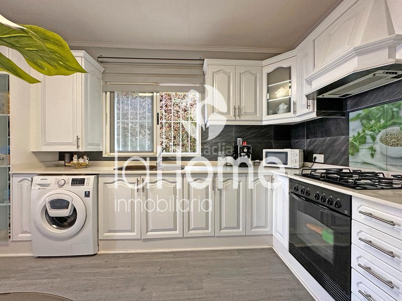 Foto 2b1d26da-998a-4256-9fd6-d812a9bbdd5f. Chalet avec chauffage parking piscine dans La Conarda Pobla de Vallbona (la)