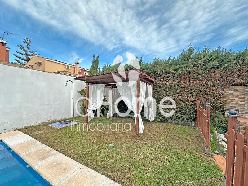 Foto bf640fb9-b207-4c39-8668-a89413b9ab9a. Chalet avec chauffage parking piscine dans La Conarda Pobla de Vallbona (la)