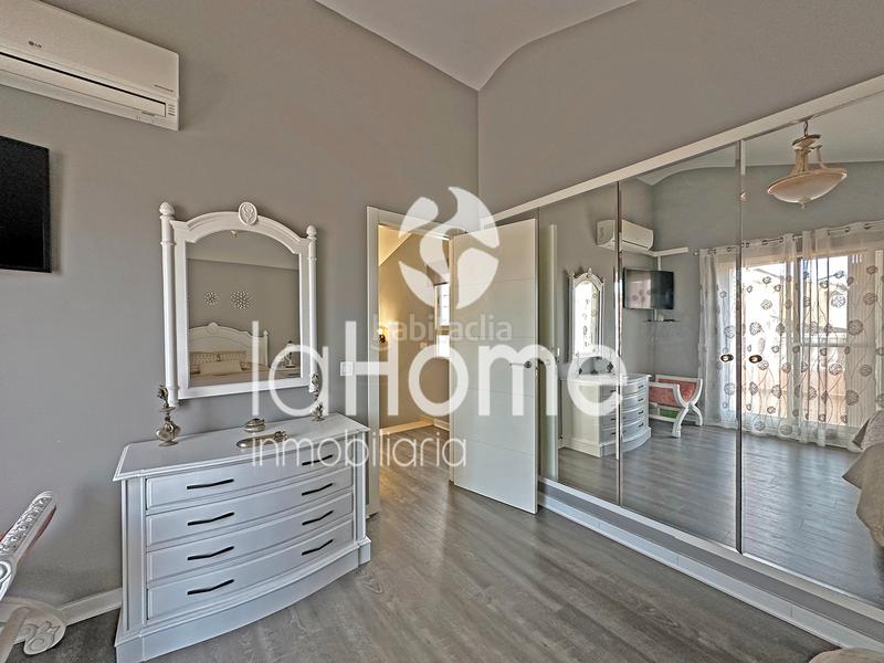 Foto dd575b05-90e7-4f04-8d76-e53e5228a6ae. Chalet avec chauffage parking piscine dans La Conarda Pobla de Vallbona (la)