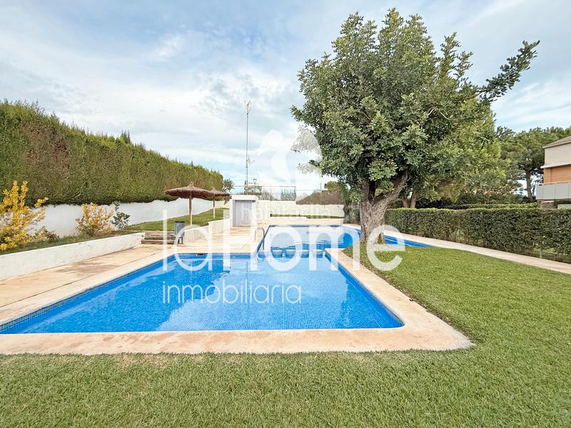 Foto 32999289-1a48-4a0e-8c60-f6536a2b53cf. Semi detached house with heating parking pool in Mas Camarena Bétera